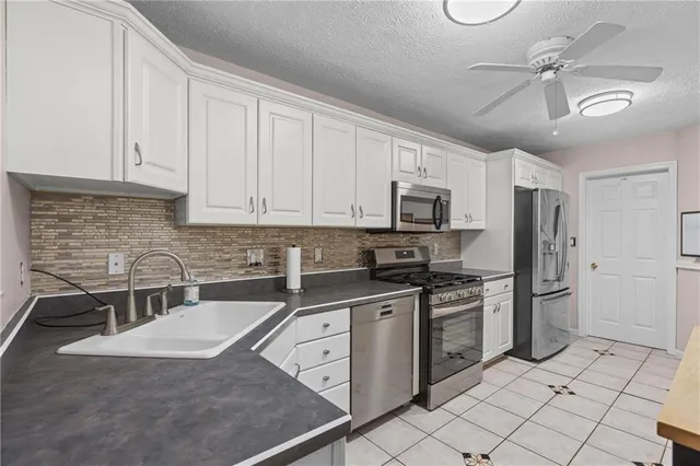 $339,000 | 1529 Meerschaum Lane, Coraopolis, PA 15108