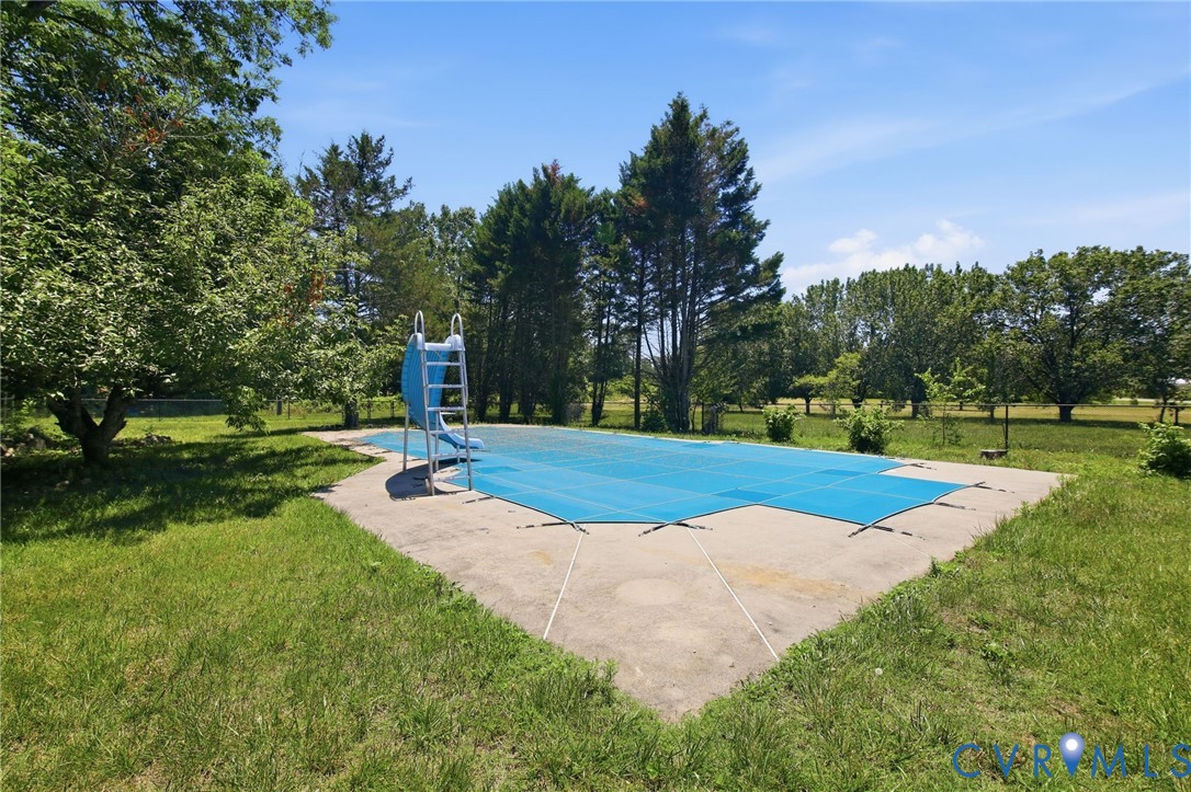 11152 Cross County Road Mineral, VA 23117 - Photo 5 of 38