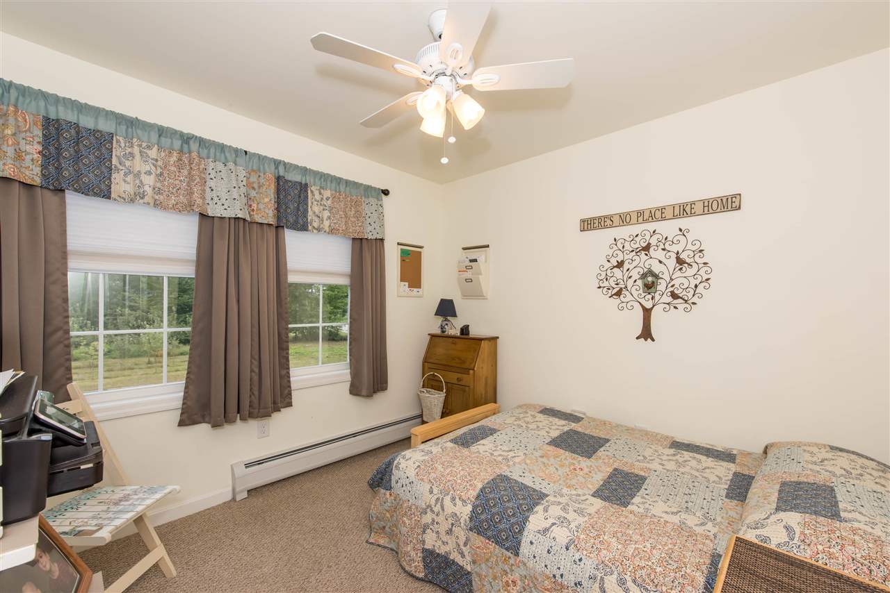 6 Collins Circle Rochester, NH 03867 - Photo 22 of 40