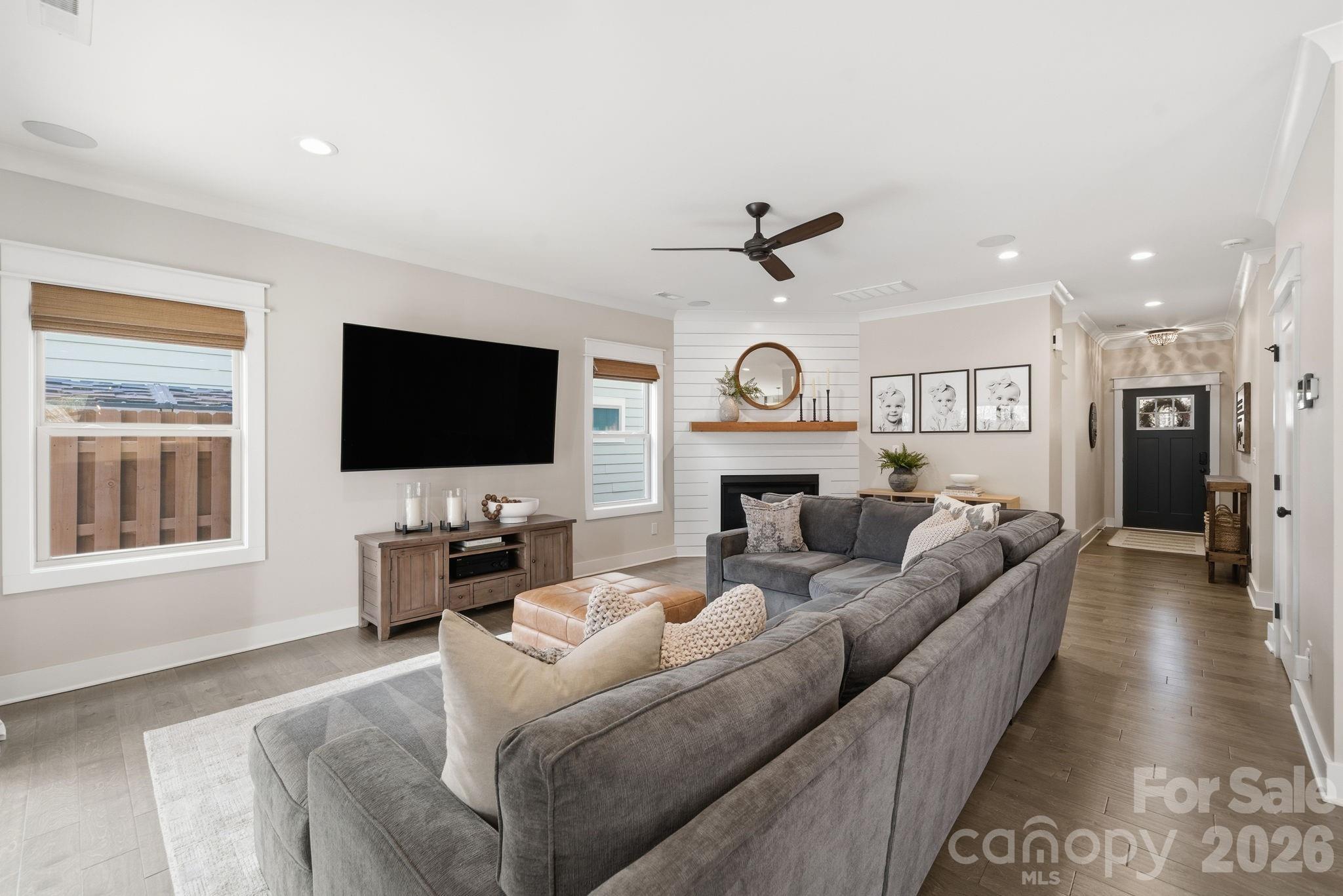 4353 Spring Street Charlotte, NC 28270 - Photo 12 of 41 Gallery Image 12