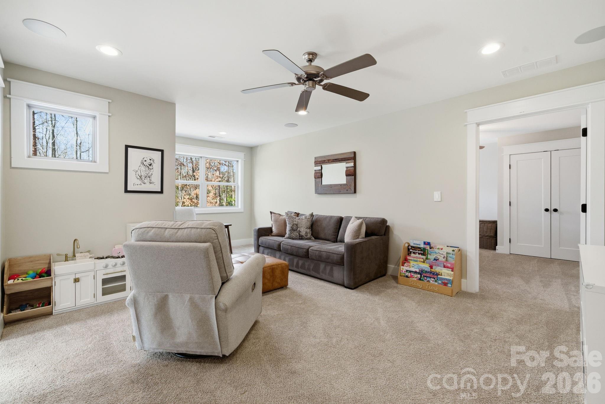 4353 Spring Street Charlotte, NC 28270 - Photo 13 of 41 Gallery Image 13