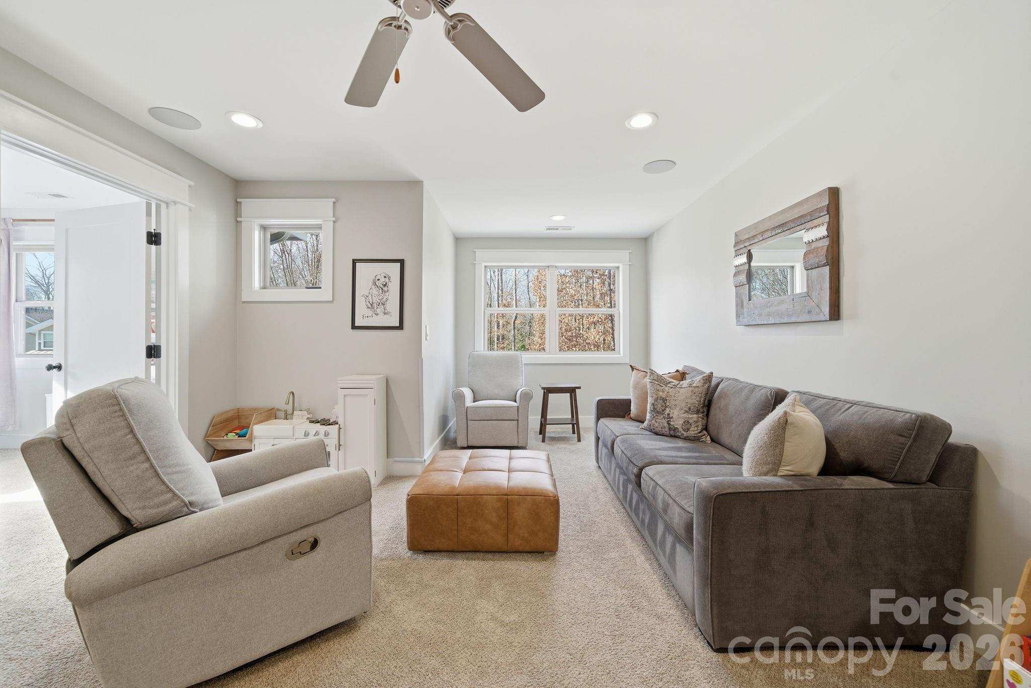 4353 Spring Street Charlotte, NC 28270 - Photo 14 of 41 Gallery Image 14