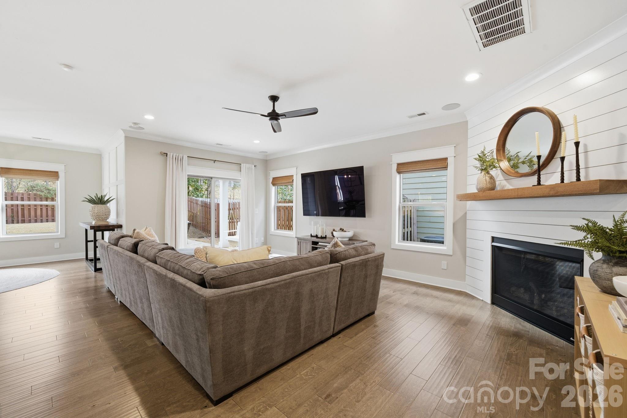 4353 Spring Street Charlotte, NC 28270 - Photo 10 of 41 Gallery Image 10