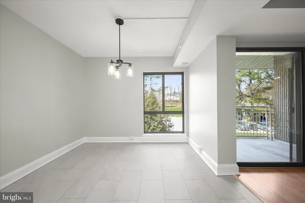 $215,000 | 5901 Tamar Drive, Unit 9 S9, Columbia, MD 21045