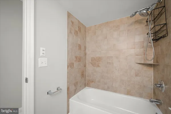 $215,000 | 5901 Tamar Drive, Unit 9 S9, Columbia, MD 21045