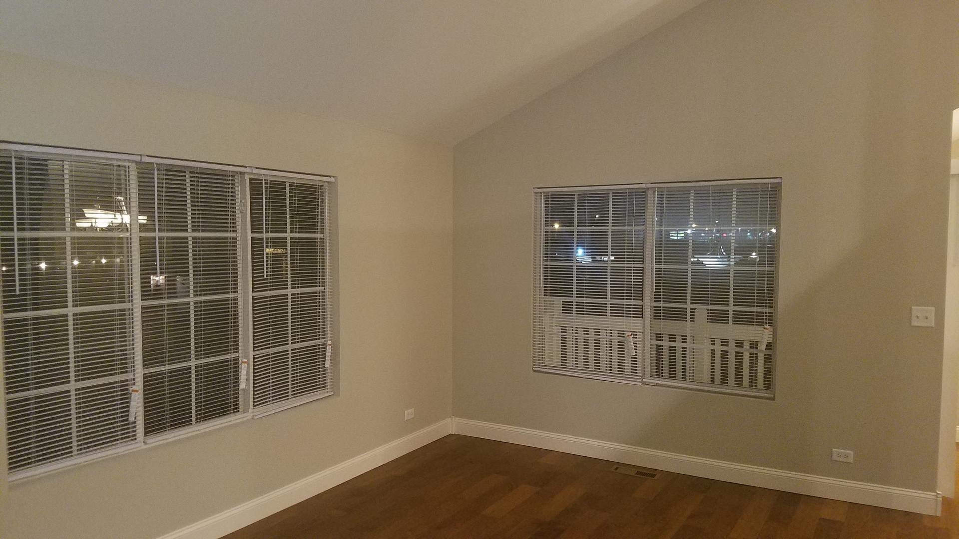 10331 Kerry Ridge Court Chicago Ridge, IL 60415 - Photo 8 of 24 a view of an empty room with a window