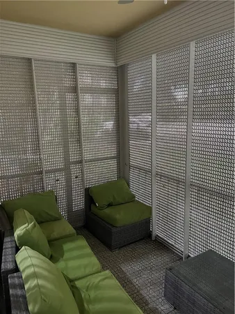 $2,500 | 6101 North Falls Cir Drive, Unit 107, Lauderhill, FL 33319