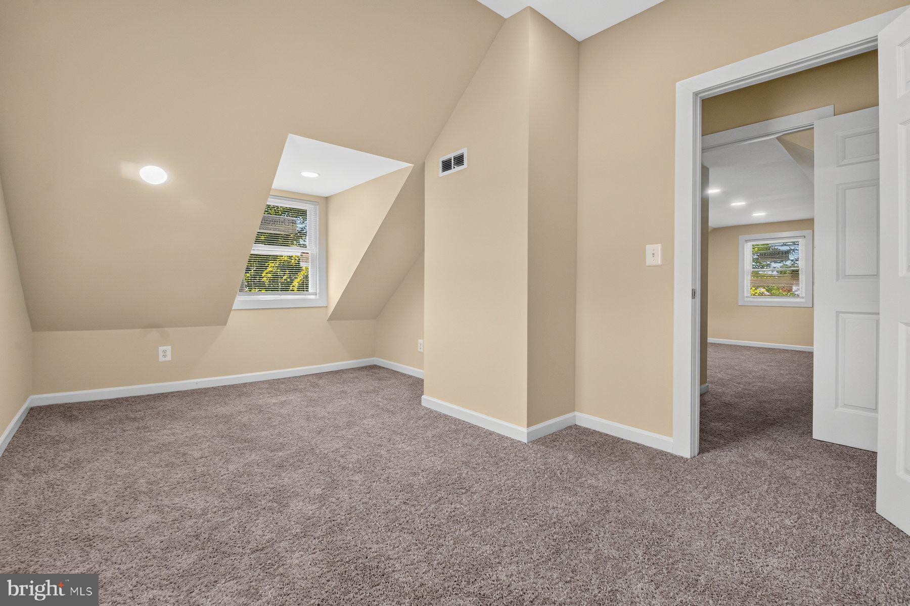 3439 Court Way Baltimore, MD 21222 - Photo 20 of 30