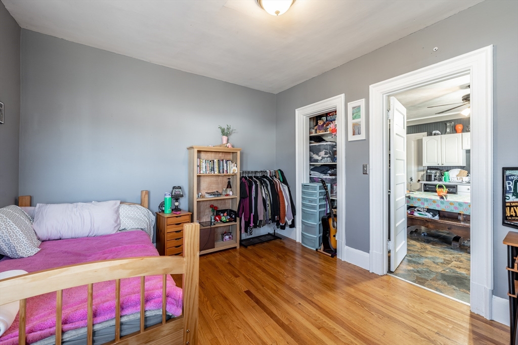 519 Chicopee Street Chicopee, MA 01013 - Photo 26 of 36