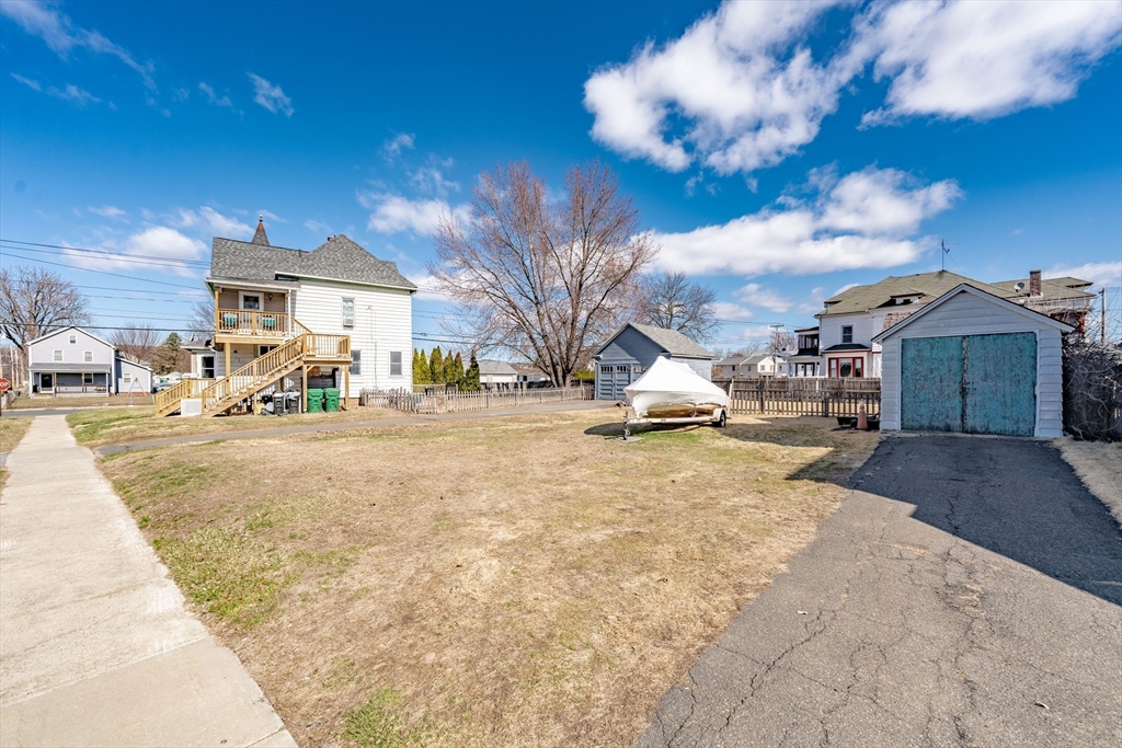 519 Chicopee Street Chicopee, MA 01013 - Photo 29 of 36