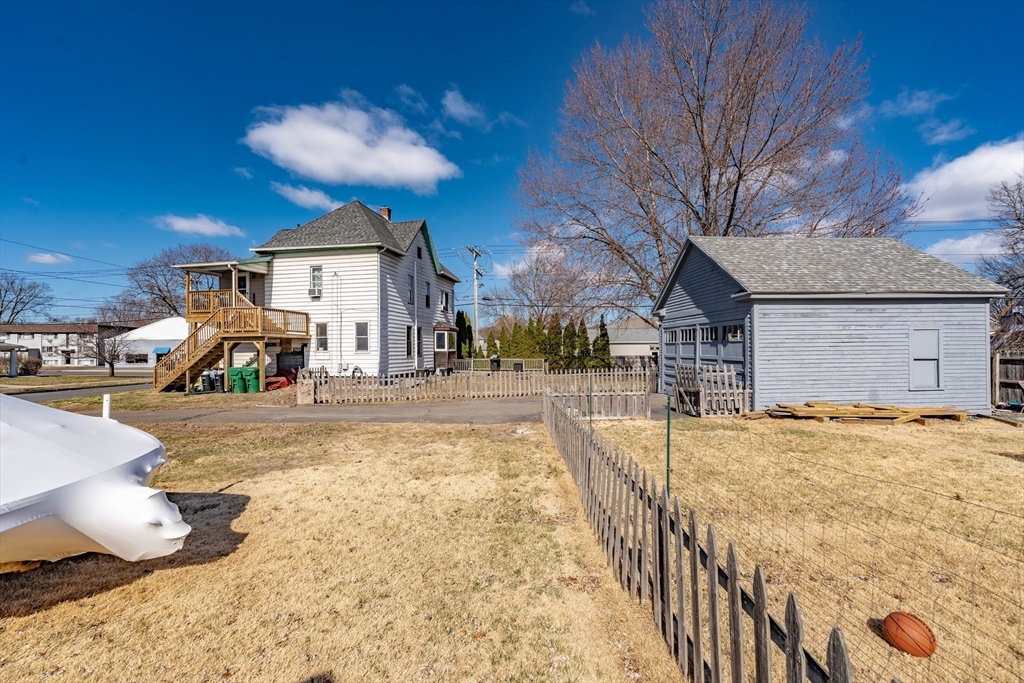 519 Chicopee Street Chicopee, MA 01013 - Photo 31 of 36