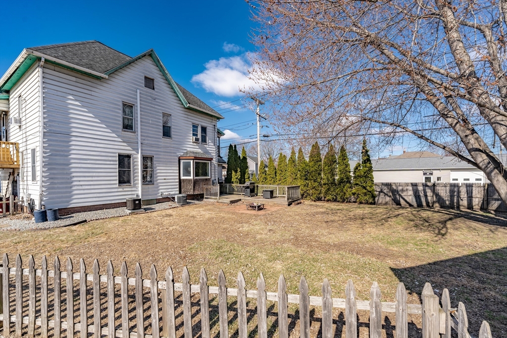 519 Chicopee Street Chicopee, MA 01013 - Photo 33 of 36