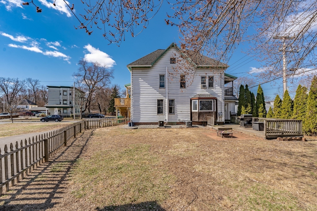 519 Chicopee Street Chicopee, MA 01013 - Photo 34 of 36