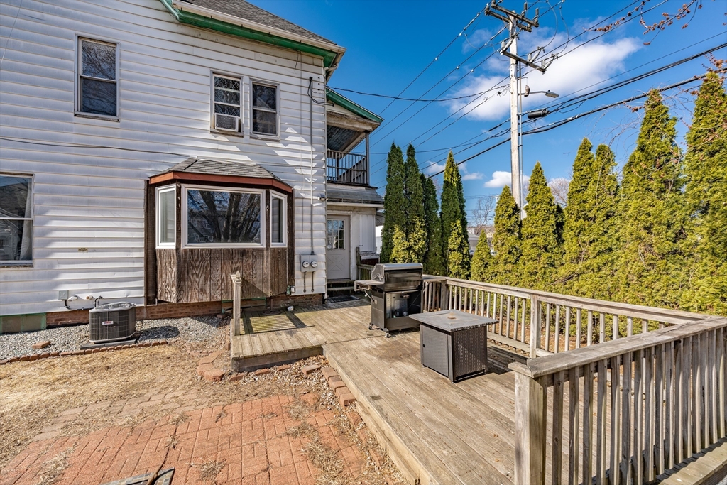 519 Chicopee Street Chicopee, MA 01013 - Photo 35 of 36