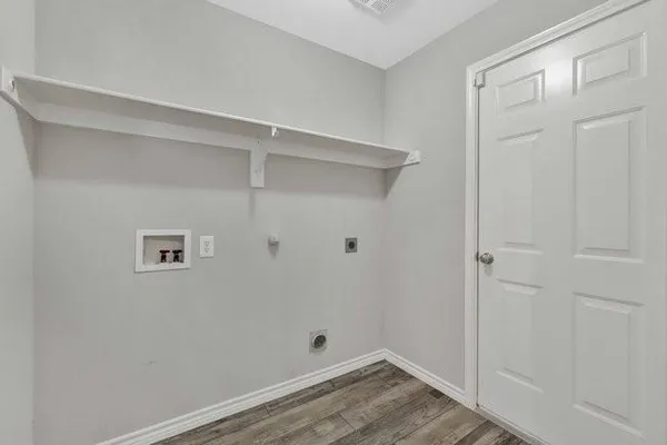 $605,000 | 9102 Hogan Drive, Rowlett, TX 75089