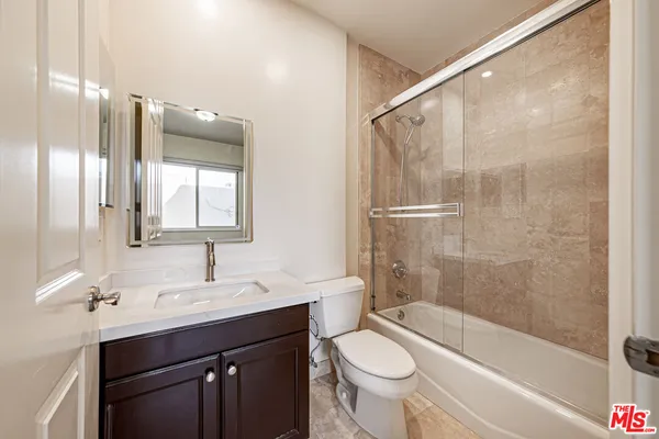 $7,000 | 143 North Arnaz Drive, Unit 106, Beverly Hills, CA 90211