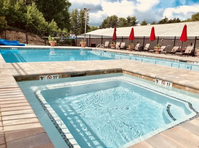 $1,575,000 | 239 Skimobile Road, Unit 305, Conway, NH 03860