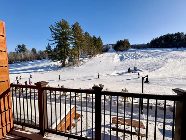 $1,459,000 | 239 Skimobile Road, Unit 305, Conway, NH 03860