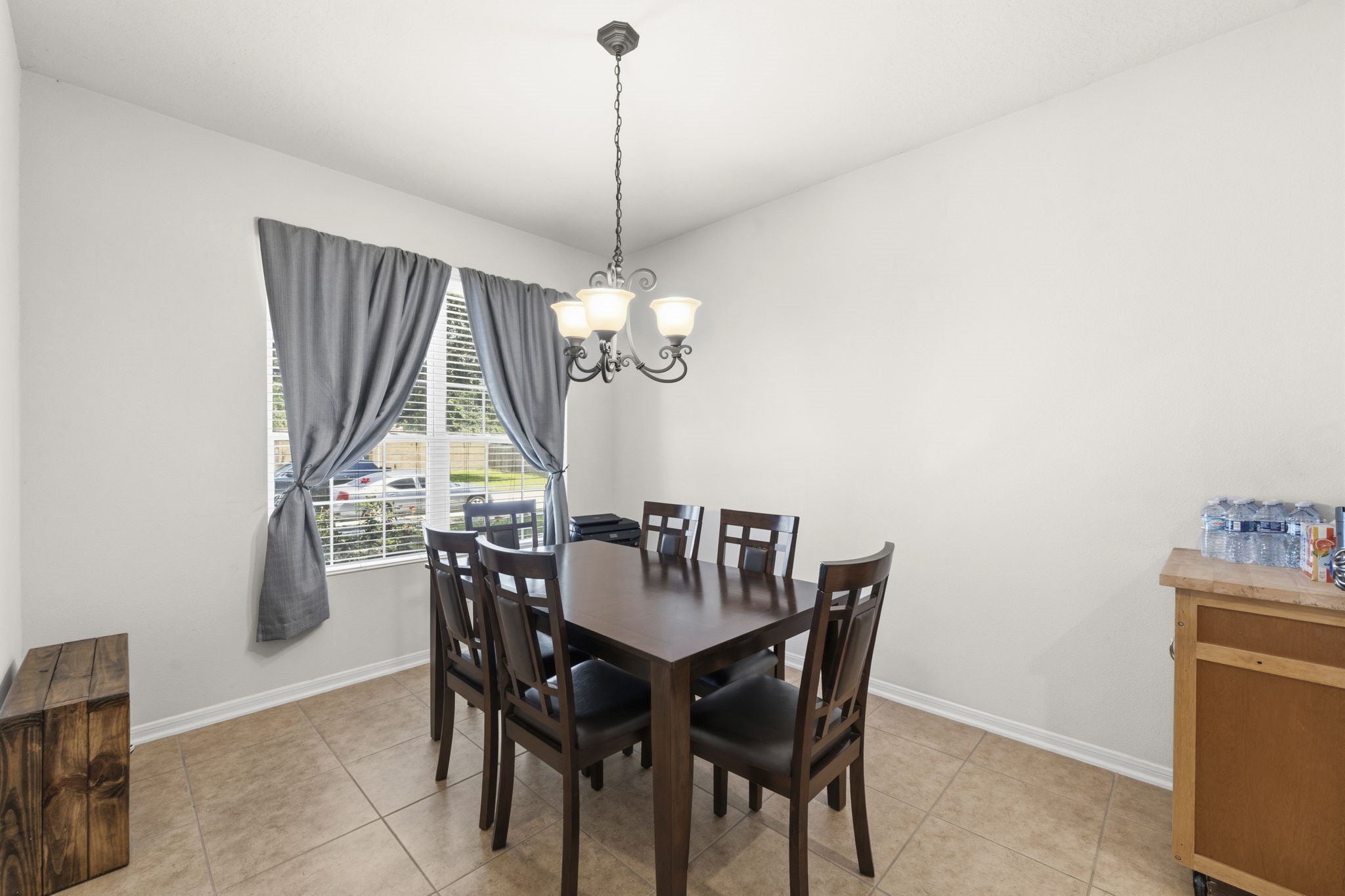 29526 Winton Wood Way Spring, TX 77386 - Photo 10 of 28 Dining Room/ Breakfast Room