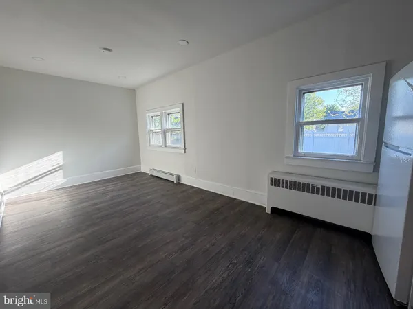 $1,400 | 517 Bentley Avenue, Unit B, Beverly, NJ 08010