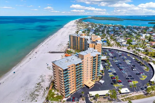 $459,000 | 880 Mandalay Avenue, Unit C809, Clearwater Beach, FL 33767