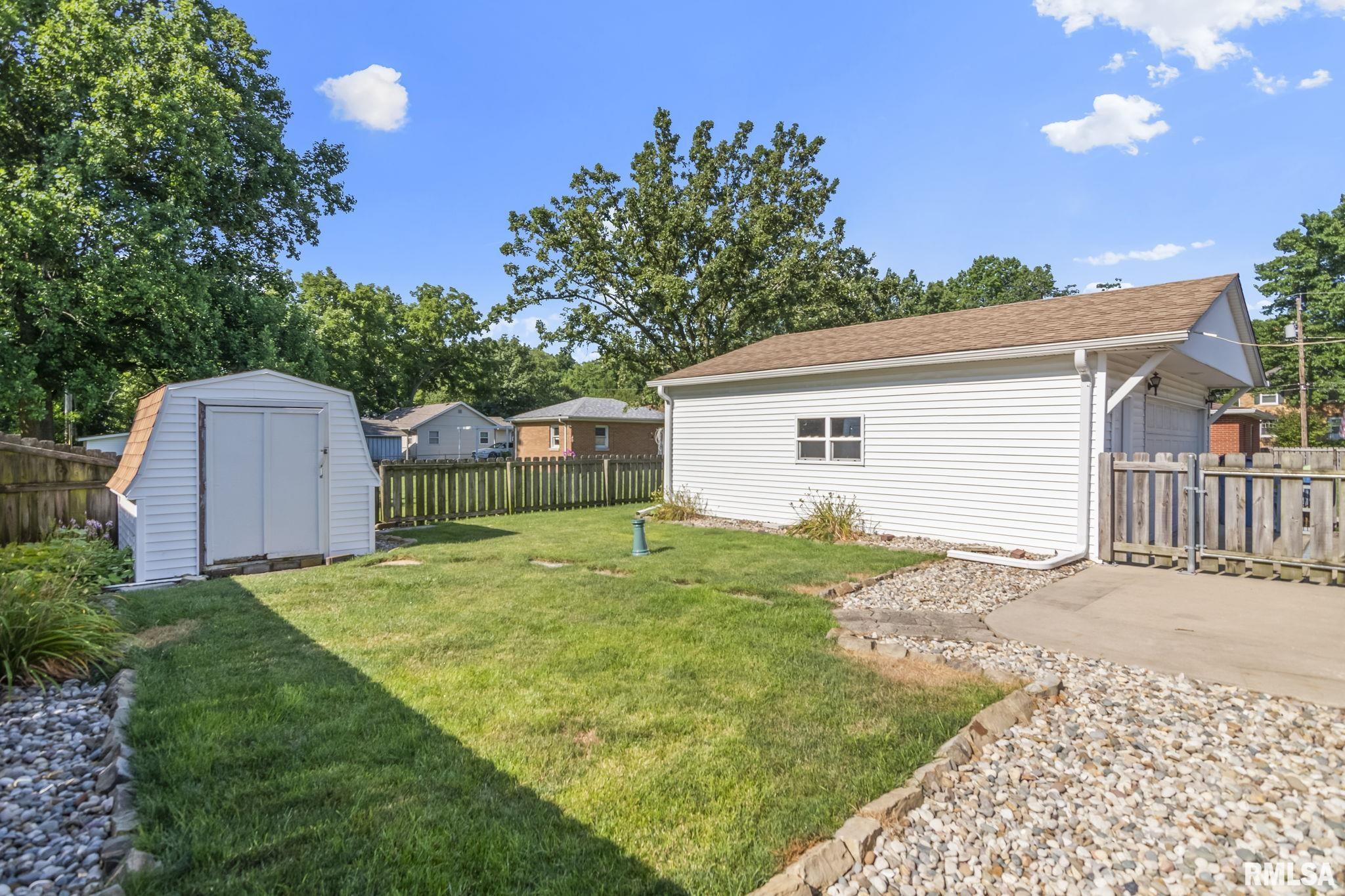 2508 East Keys Avenue Springfield, IL 62702 - Photo 27 of 32