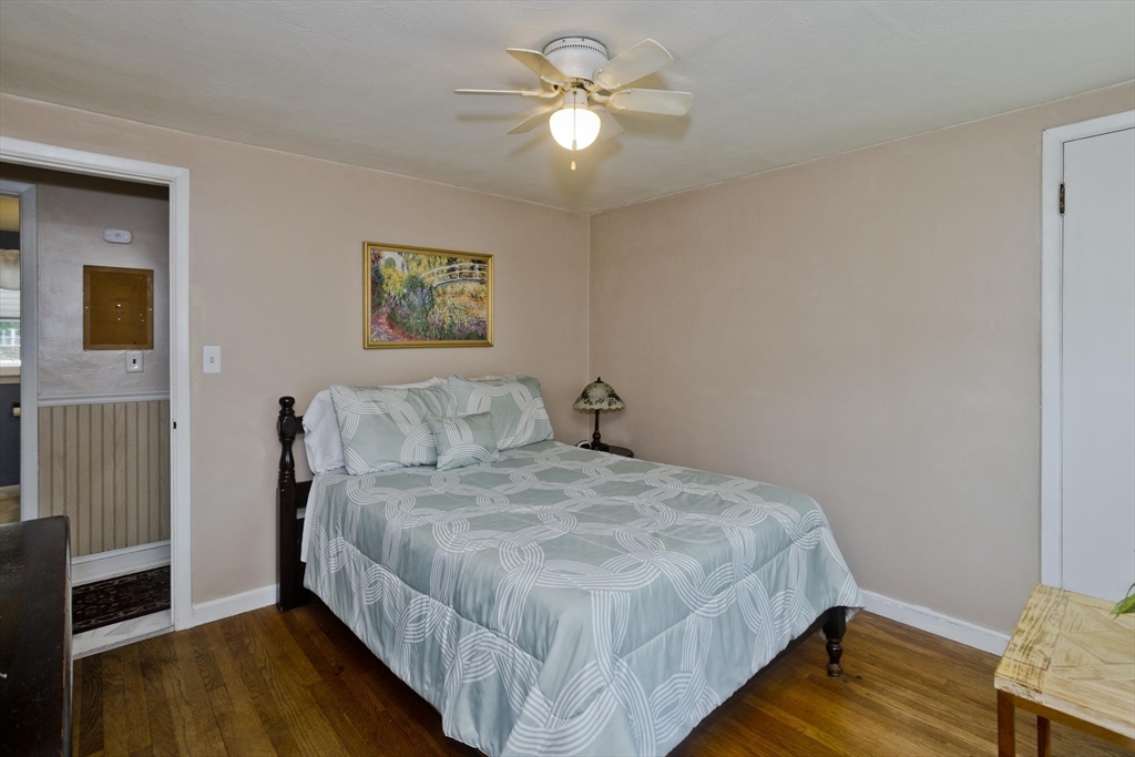 135 Prentice Street Springfield, MA 01104 - Photo 13 of 34 Gallery Image 13