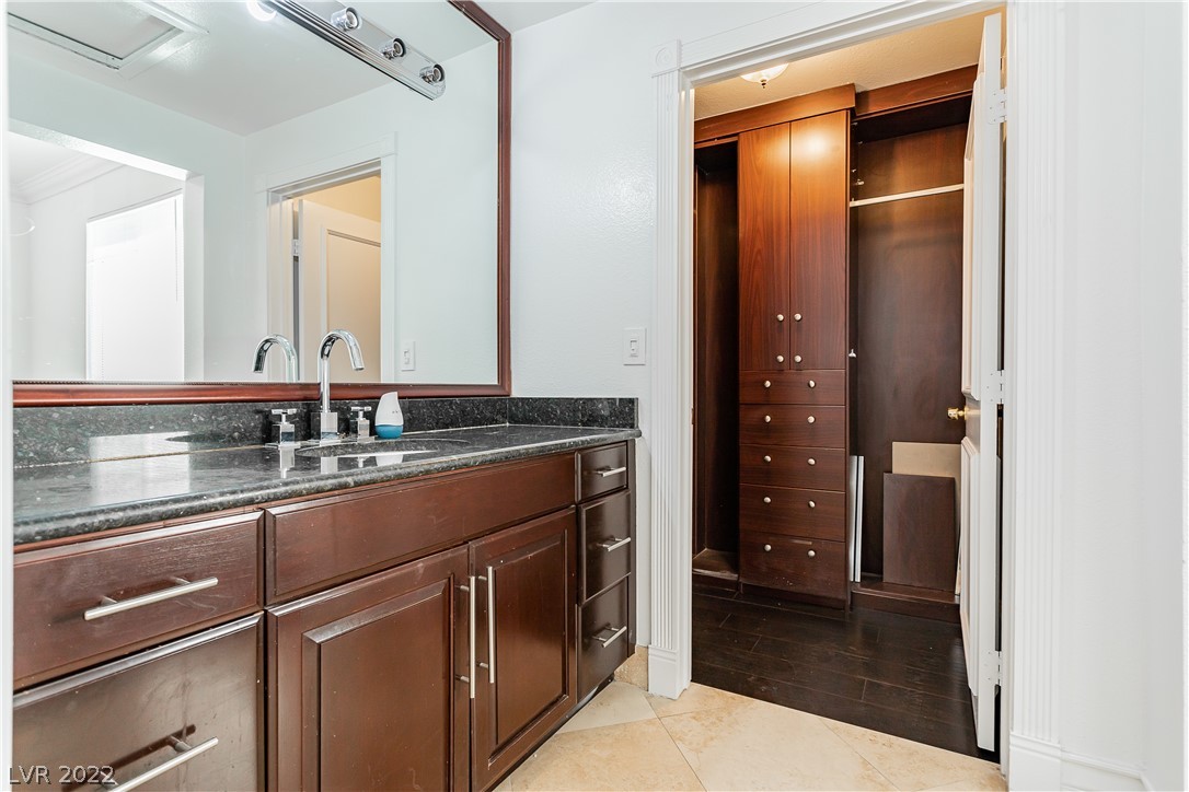 260 East Flamingo Road, Unit 332 Las Vegas, NV 89169 - Photo 29 of 34 Gallery Image 29