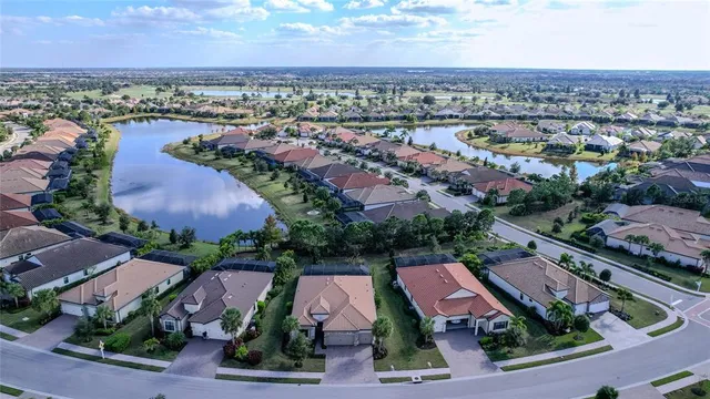 $840,000 | 7143 Whittlebury Trail, Bradenton, FL 34202