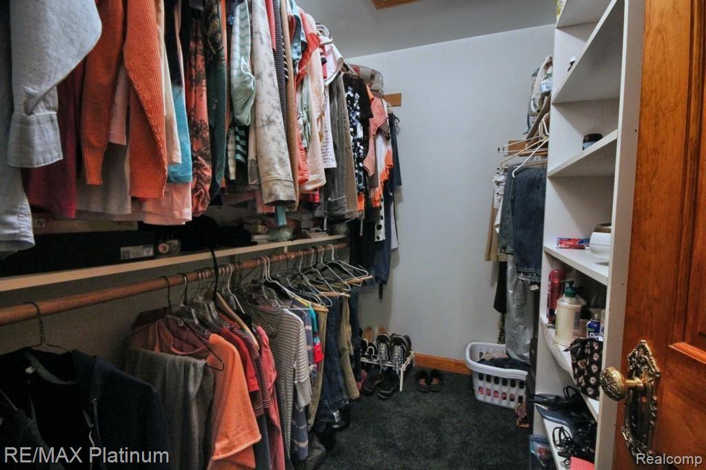 3123 East Highland Road Howell, MI 48855 - Photo 20 of 35 Master Bedroom Closet.jpg