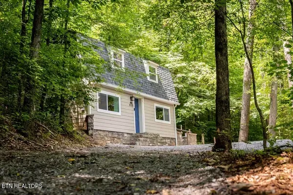 $400,000 | 4705 Nebo Road, Walland, TN 37886
