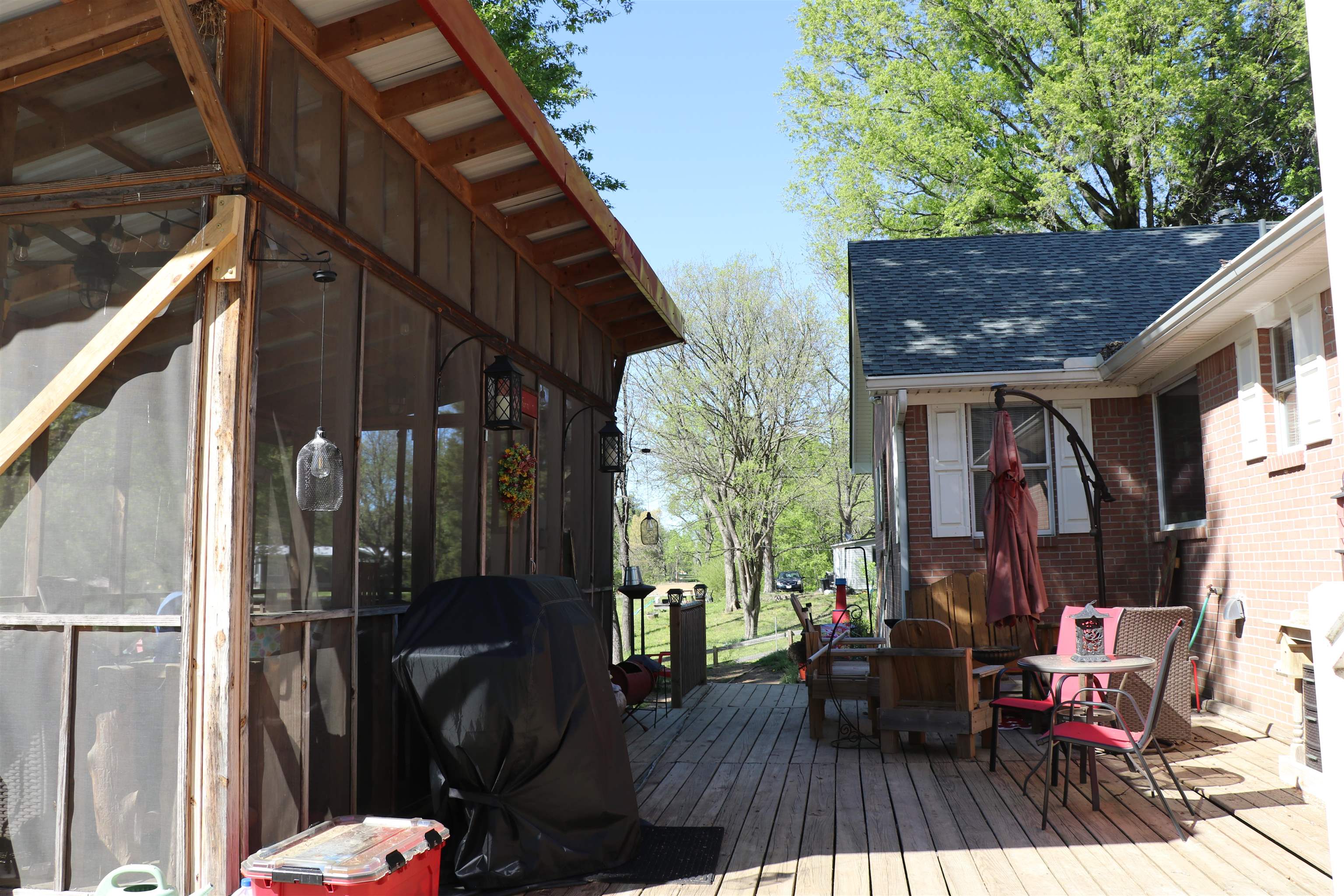 937 Kelleys Chapel Road Burlison, TN 38015 - Photo 17 of 27 Wooden deck with grilling area