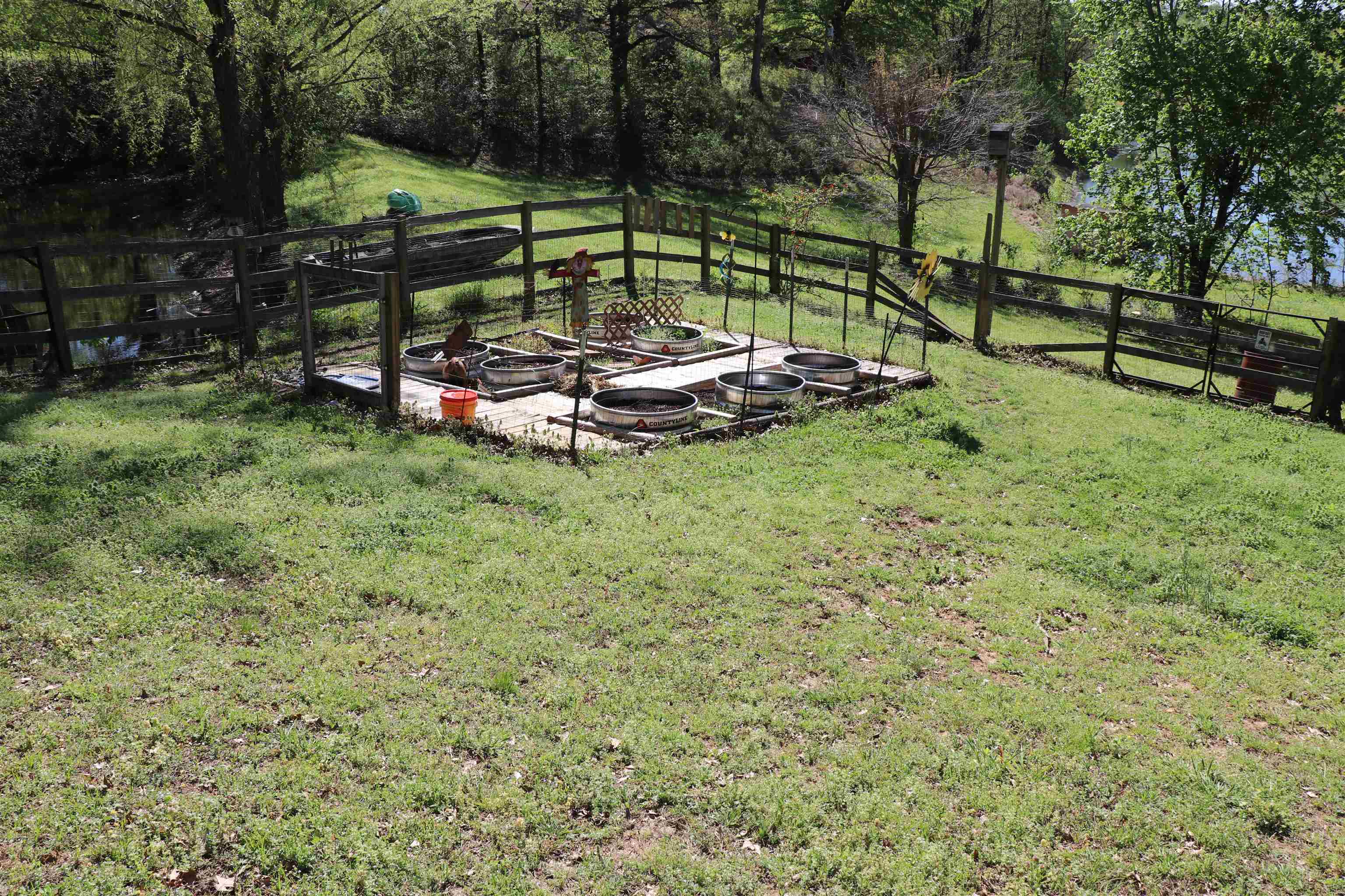 937 Kelleys Chapel Road Burlison, TN 38015 - Photo 23 of 27 View of yard