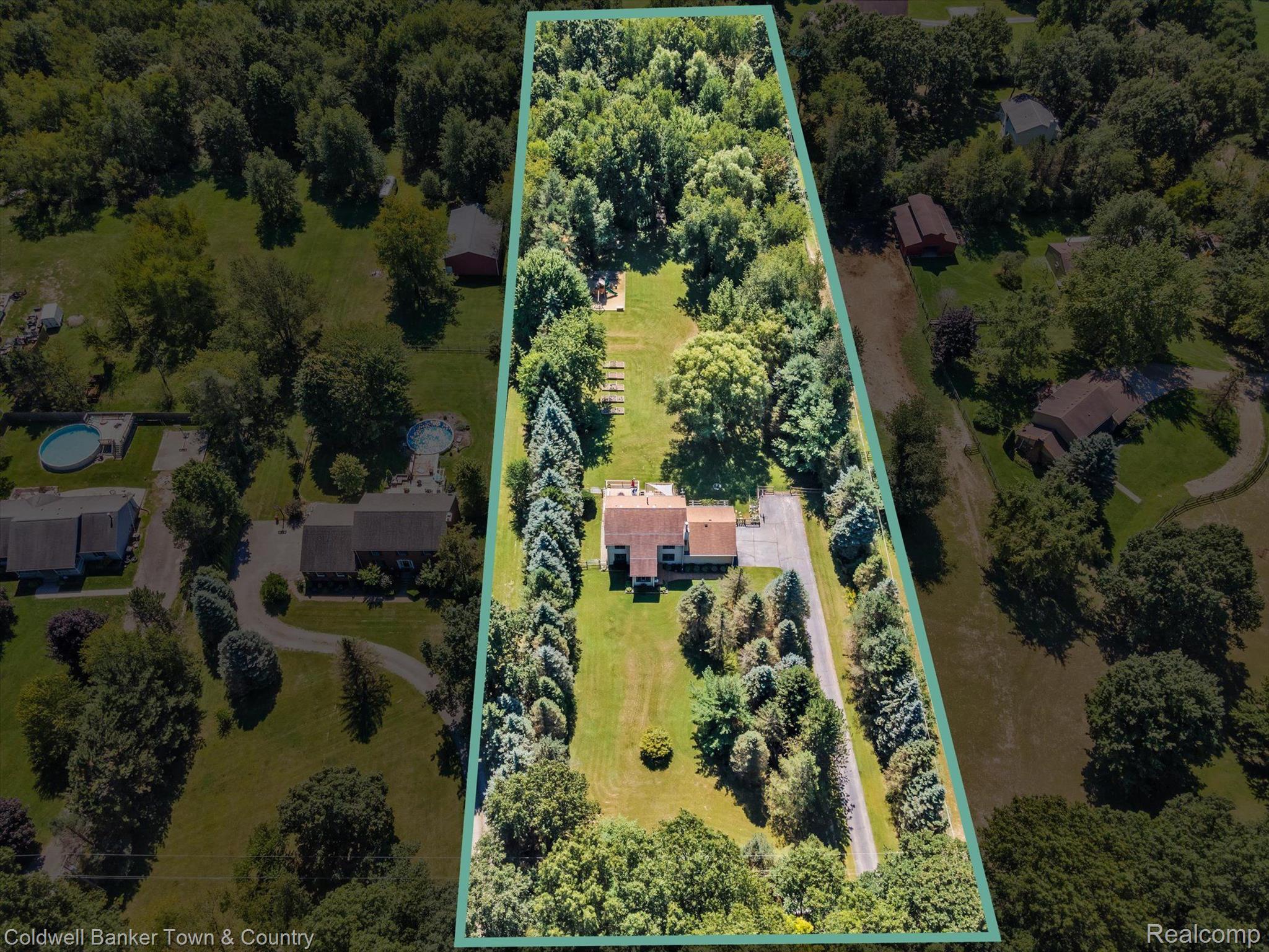 7110 Bergin Road Howell, MI 48843 - Photo 2 of 65 Gallery Image 2