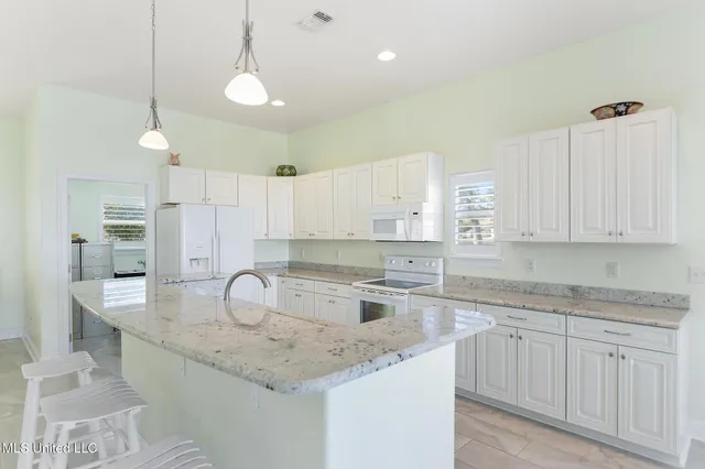 $510,000 | 400 South Burke Avenue, Long Beach, MS 39560