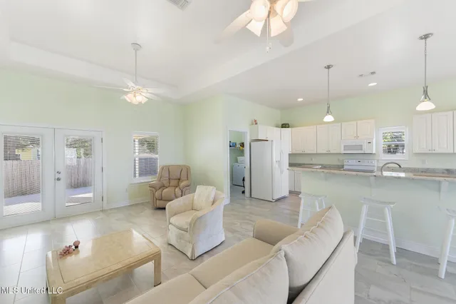 $510,000 | 400 South Burke Avenue, Long Beach, MS 39560