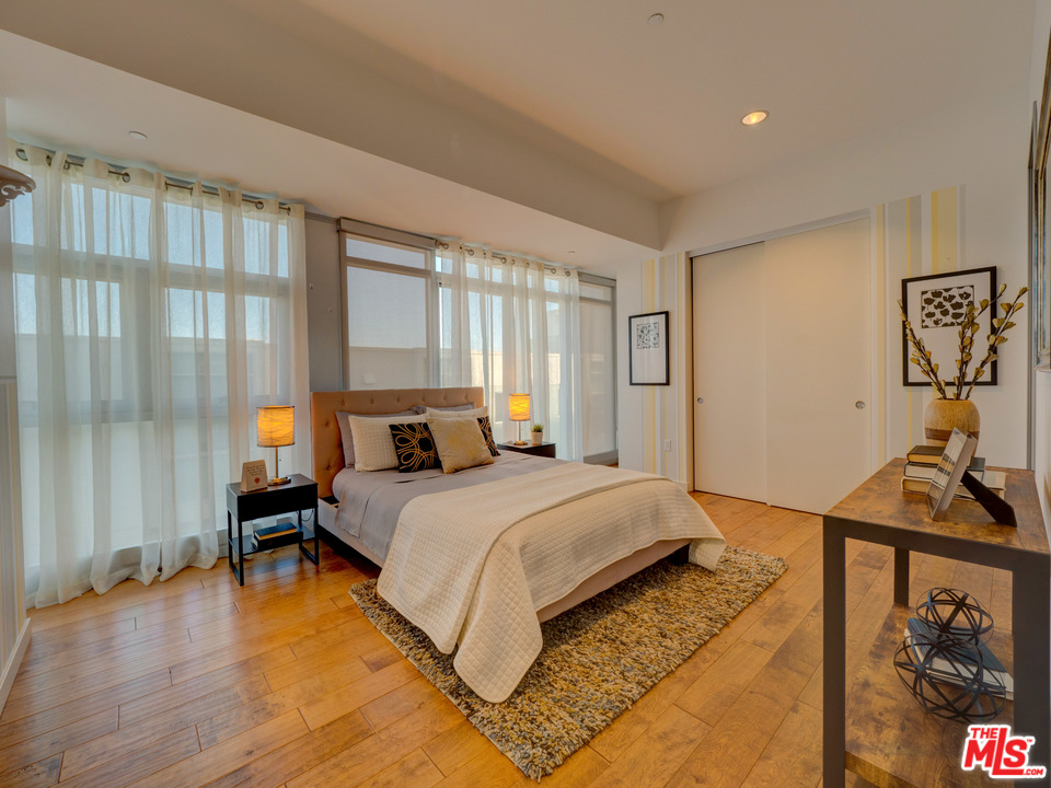 3111 Vía Dolce, Unit 404 Marina del Rey, CA 90292 - Photo 9 of 28