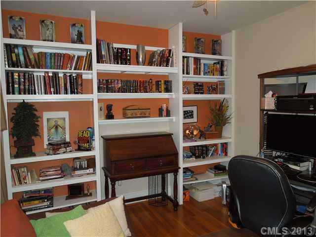 851 Burnley Road Charlotte, NC 28210 - Photo 12 of 16 Gallery Image 12