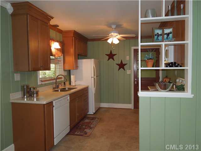 851 Burnley Road Charlotte, NC 28210 - Photo 6 of 16 Gallery Image 6