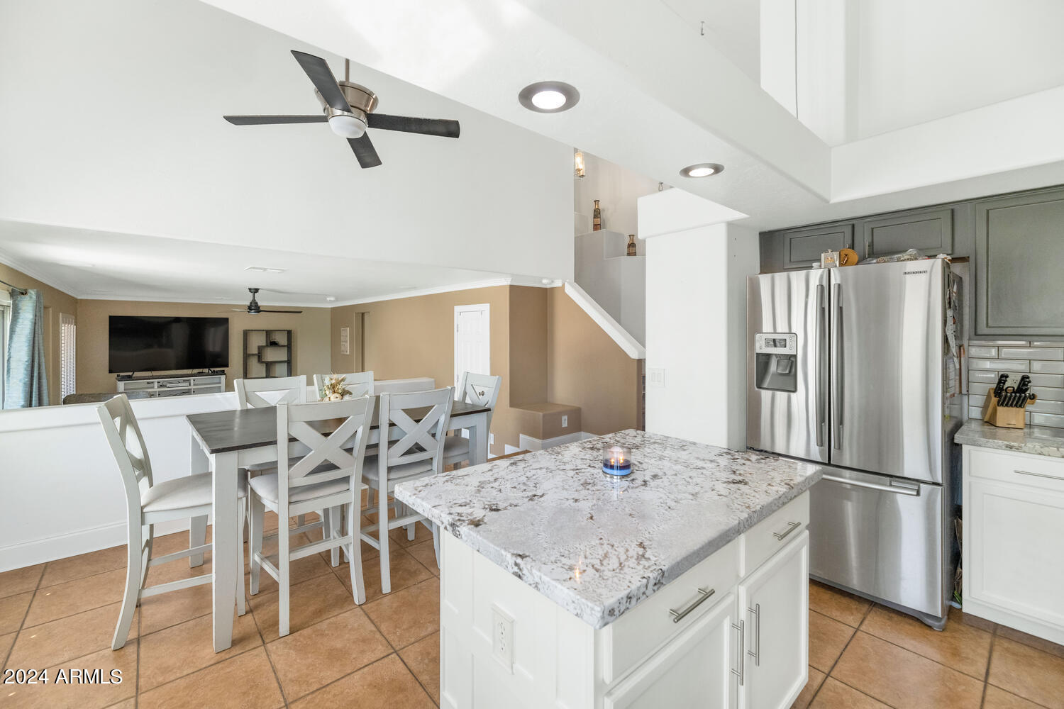 15603 West Calavar Road Surprise, AZ 85379 - Photo 13 of 39 15603 W Calavar Rd-large-013-038-15603 W