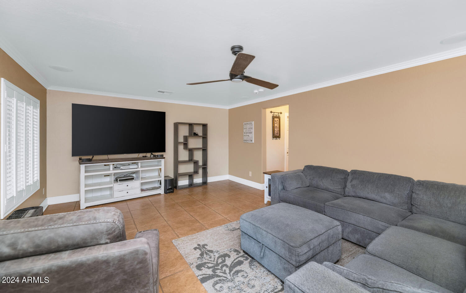 15603 West Calavar Road Surprise, AZ 85379 - Photo 16 of 39 15603 W Calavar Rd-large-016-039-15603 W