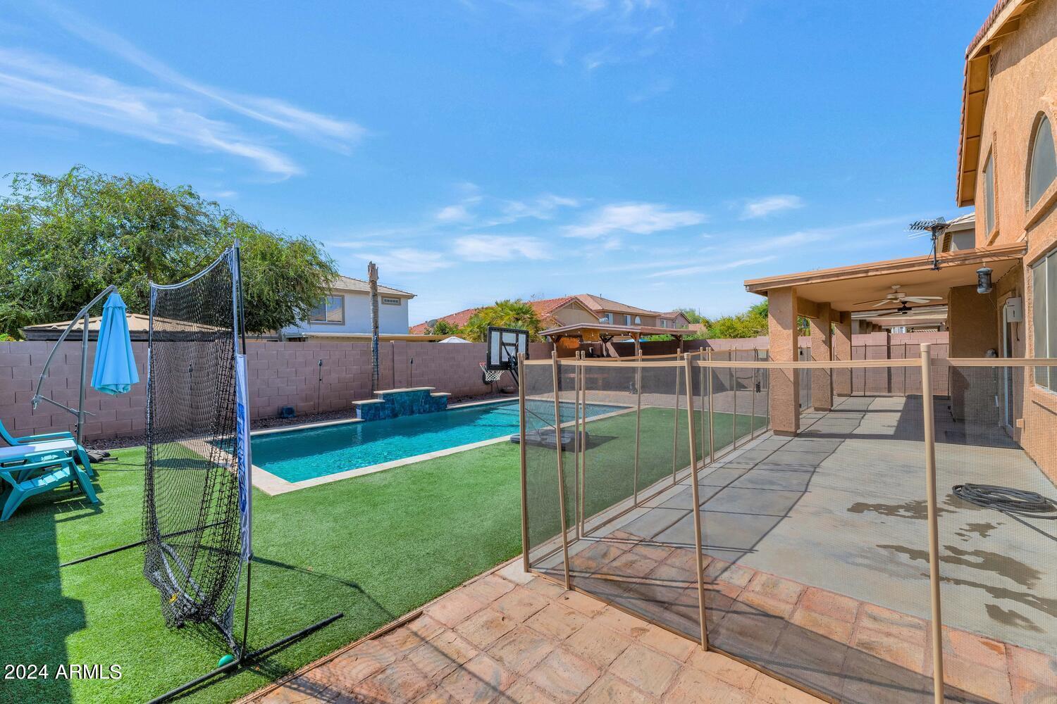 15603 West Calavar Road Surprise, AZ 85379 - Photo 32 of 39 15603 W Calavar Rd-large-032-023-15603 W