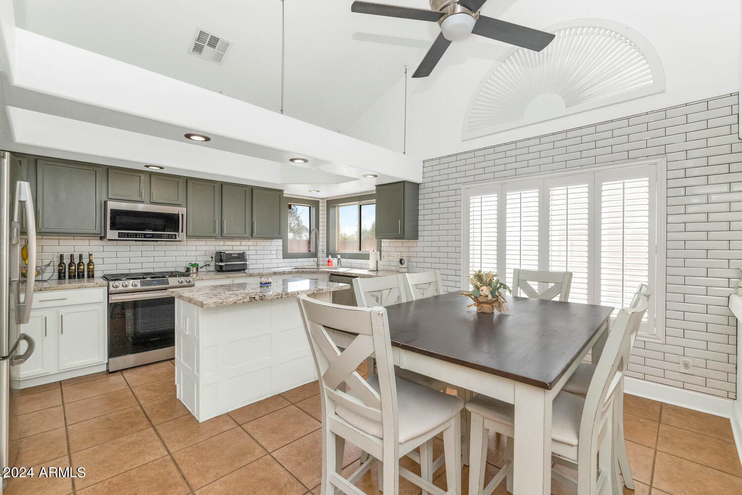 15603 West Calavar Road Surprise, AZ 85379 - Photo 10 of 39 15603 W Calavar Rd-large-010-029-15603 W