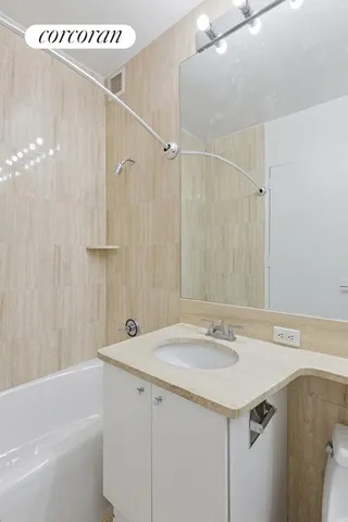 $2,850,000 | 200 Riverside Boulevard, Unit 23A | Upper West Side