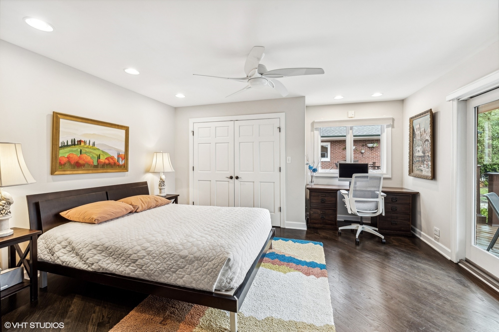 205 Bloomingbank Road Riverside, IL 60546 - Photo 16 of 46 a bedroom with a bed and a table in it