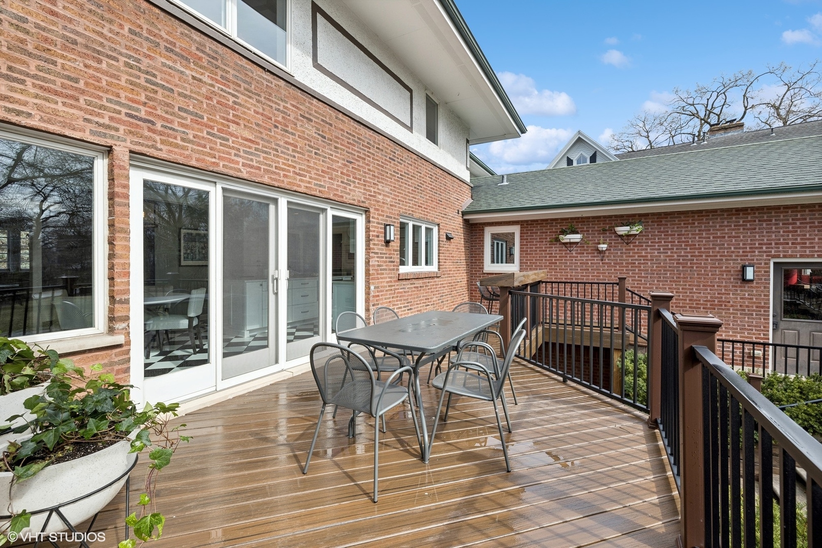 205 Bloomingbank Road Riverside, IL 60546 - Photo 41 of 46 a outdoor space with furniture