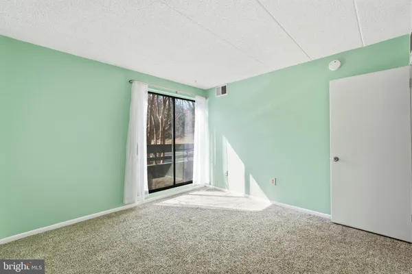 $360,000 | 11566 Rolling Green Court, Unit 12/200A, Reston, VA 20191