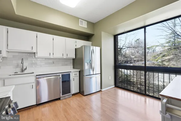 $360,000 | 11566 Rolling Green Court, Unit 12/200A, Reston, VA 20191