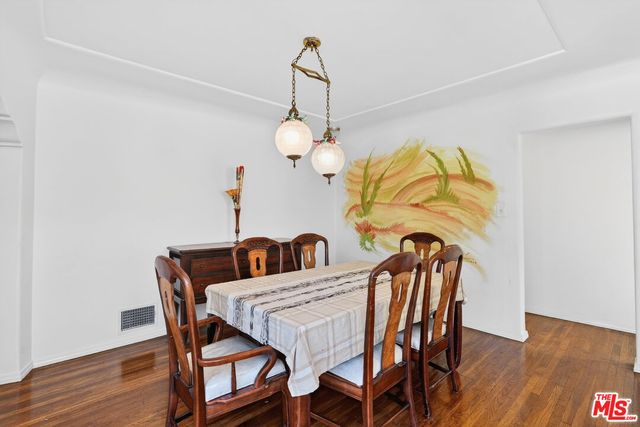 $1,750,000 | 1544 South Point View Street, Los Angeles, CA 90035