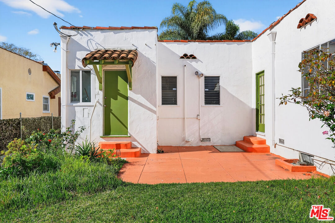 1544 South Point View Street Los Angeles, CA 90035 - Photo 49 of 67